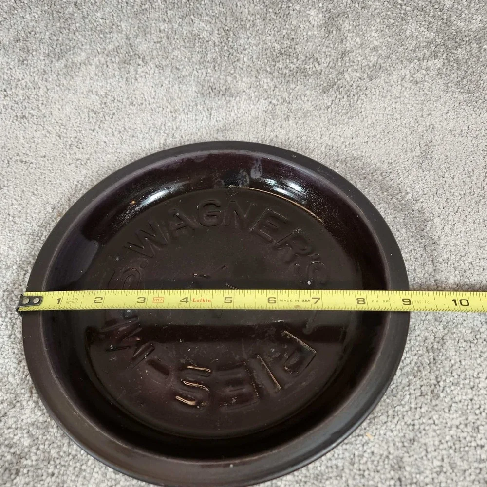 Mrs. Wagners Pies Pie Tin Brown Embossed Metal Star Vintage Style‎ Decor 8.5in